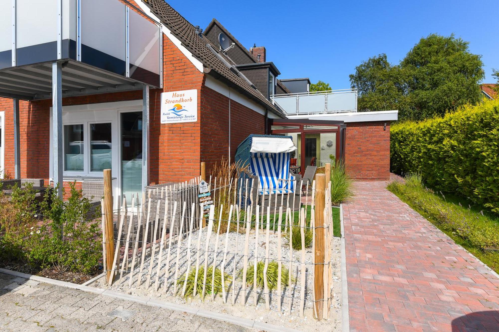 Ferienwohnungen Im Haus Strandkorb Bensersiel Extérieur photo